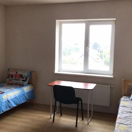Зручне Помешкання В Центрі Міста Саме Для Вас. Berdychiv Buitenkant foto
